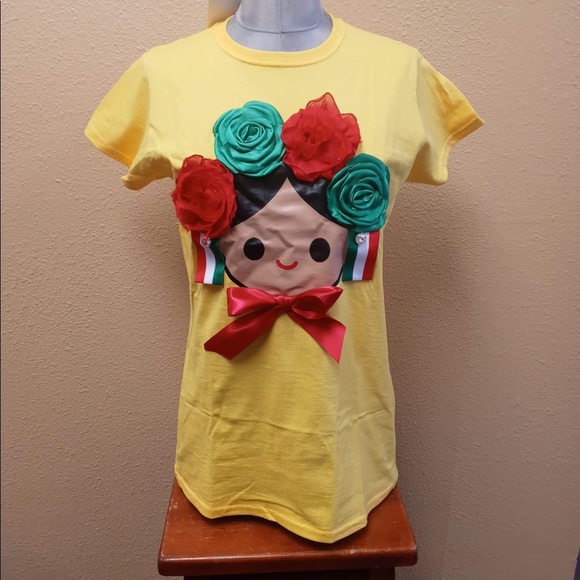 Tops - Picture 6 of 16